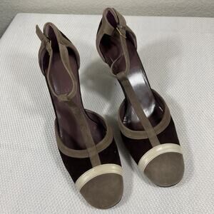 Bally Woman’s Two Tone T Strap Suede Heels 7 1/2 / 38